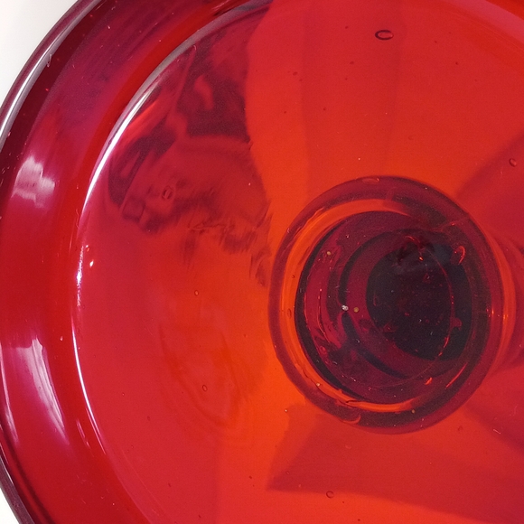 Elegant Red Glass Candle Holders - Picture 5 of 8